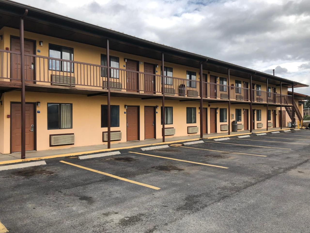 Motor Inns Of America Madisonville ภายนอก รูปภาพ