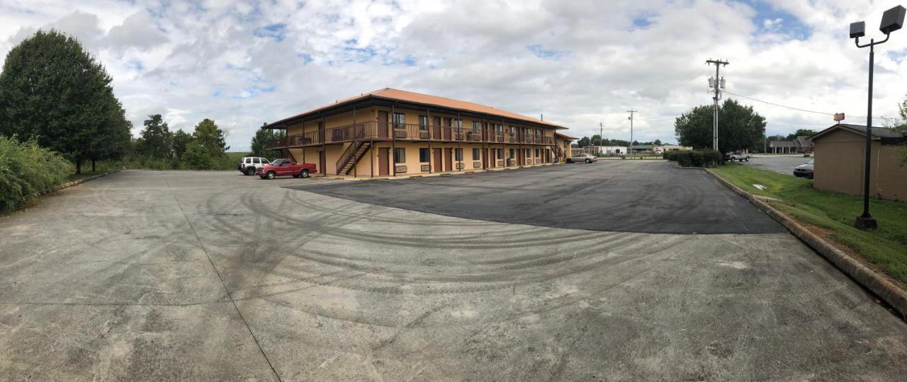 Motor Inns Of America Madisonville ภายนอก รูปภาพ