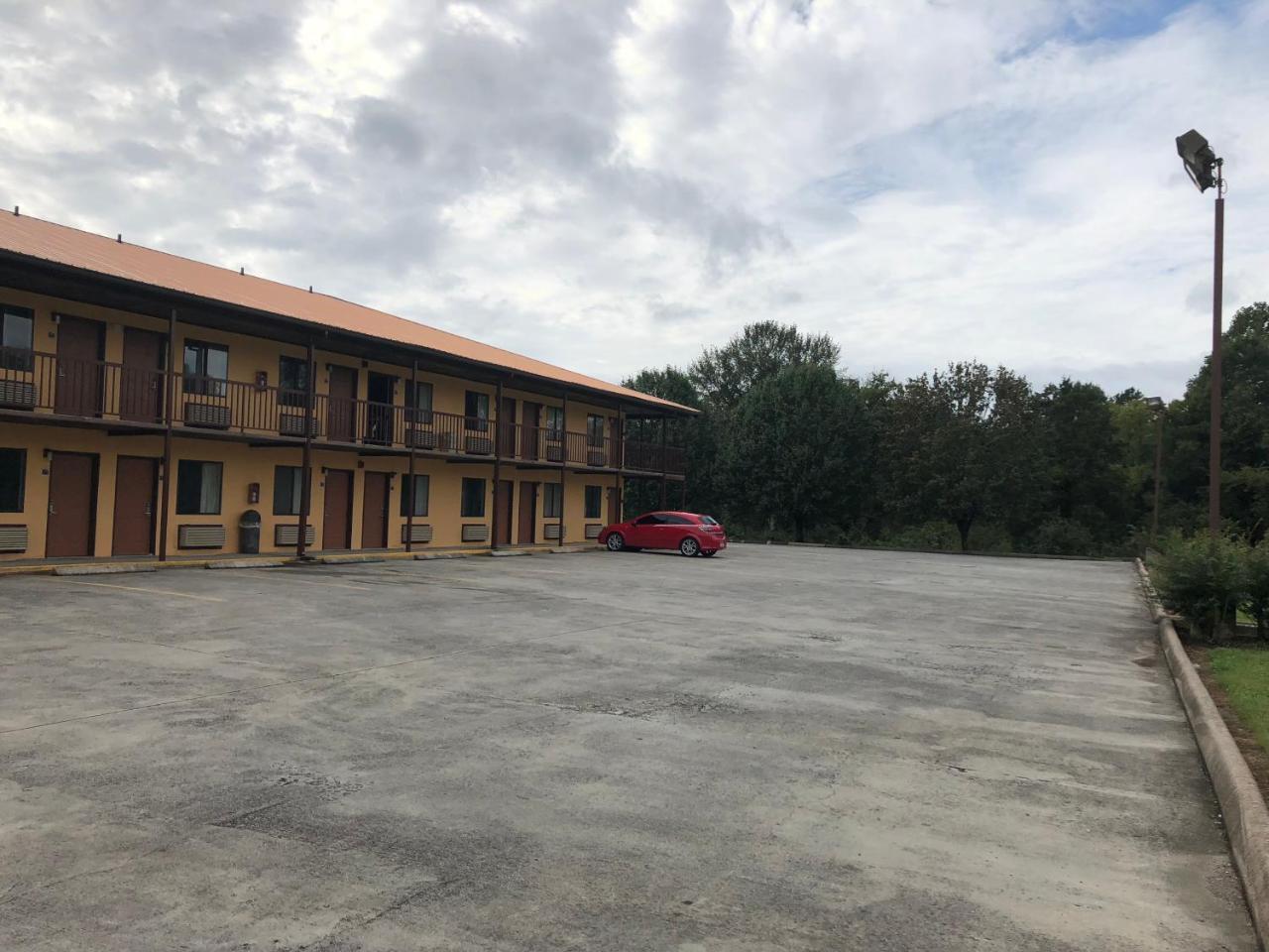 Motor Inns Of America Madisonville ภายนอก รูปภาพ