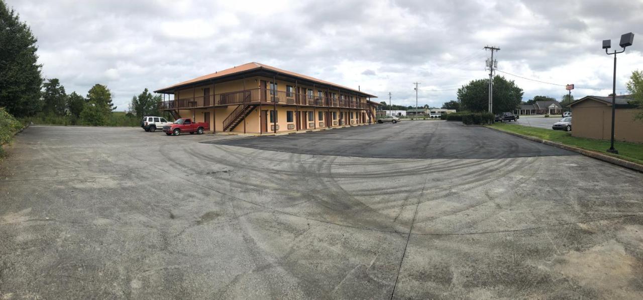 Motor Inns Of America Madisonville ภายนอก รูปภาพ