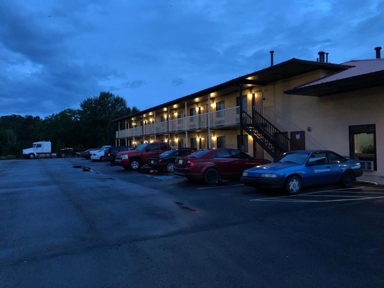 Motor Inns Of America Madisonville ภายนอก รูปภาพ