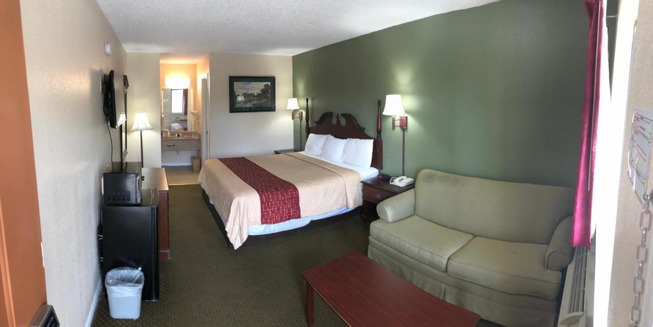 Motor Inns Of America Madisonville ภายนอก รูปภาพ
